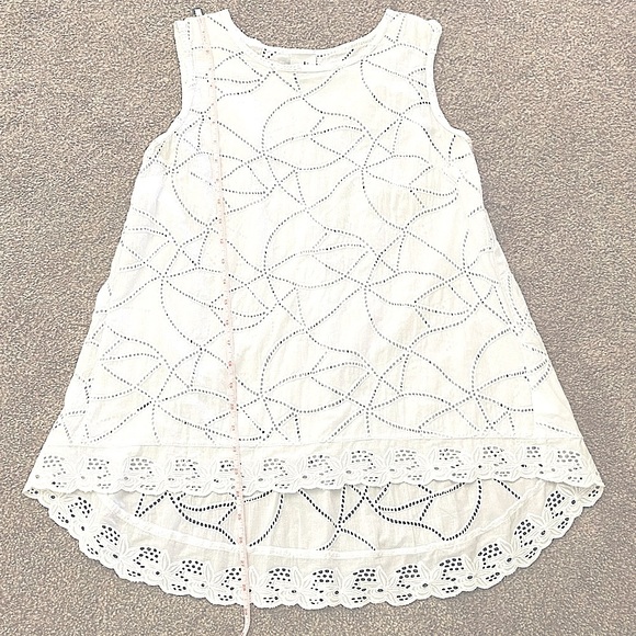 ❤️CAbi Sleeveless cotton top - Picture 4 of 7